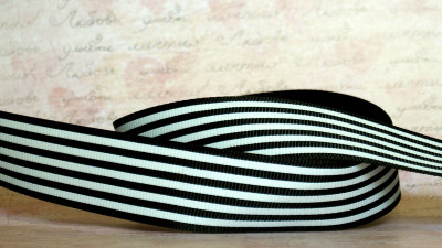 Лента репсовая с рисунком, 25мм, цвет чёрный, полосы белые, РР25-256, 1м