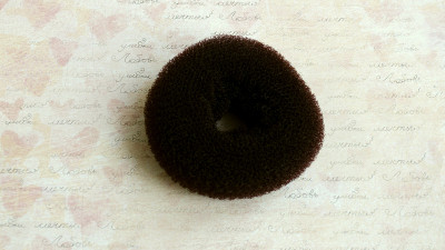 Накладка для волос-бублик, диаметр 8 см, цвет коричневый, 1 шт