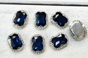 Ювелирная серединка, овальная, граненный камень, цвет тёмно-синий, 25x20мм, металлическая основа под  серебро, ЮС-0284, 1 шт