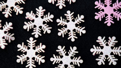 Аппликация объемная, снежинка, 35 мм, глиттер, цвет бело-розовый, РТ-204,  1 шт