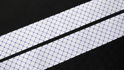 Лента репсовая с рисунком, 25мм, цвет белый, синие диагональные линии, РР25-075, 1м