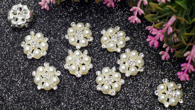 Ювелирная серединка, цветочек из шести круглых жемчужин. 20мм, металлическая основая под серебро, ЮС-0108, 1 шт