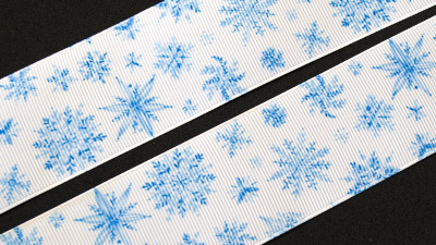 Лента репсовая с рисунком, 38мм, цвет белый,  бирюзовые снежинки, РР38-083,1м