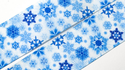 Лента репсовая с рисунком, 38мм, цвет белый, синие, голубые  снежинки, РР38-080,1м